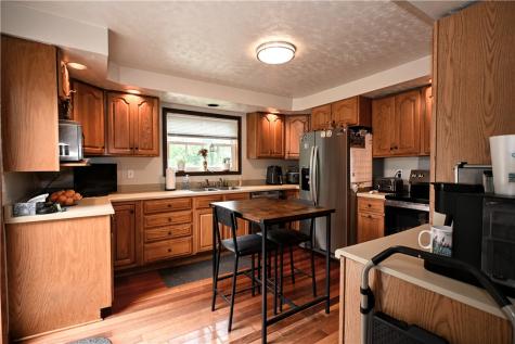 4649 Jefferson Avenue Hopewell PA 15312