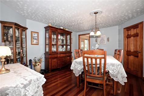 4649 Jefferson Avenue Hopewell PA 15312