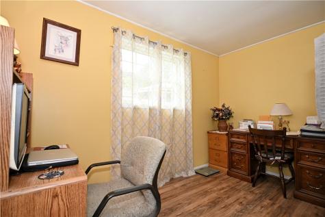 4649 Jefferson Avenue Hopewell PA 15312
