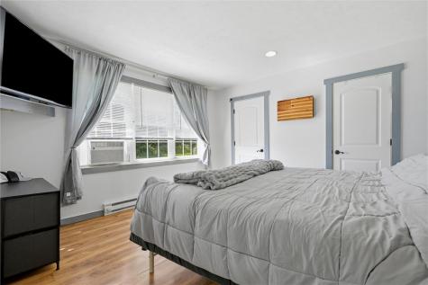144 Oak Grove Lane Mercer Township PA 16038