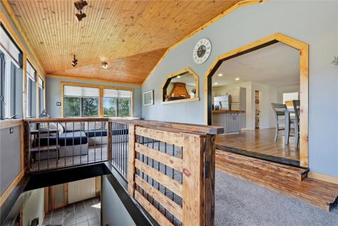 144 Oak Grove Lane Mercer Township PA 16038