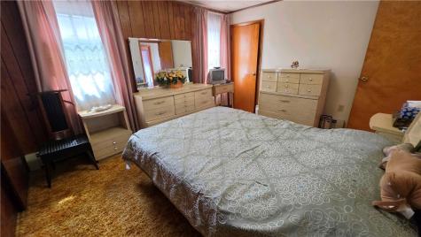 3231 Dobson Street Polish Hill PA 15219