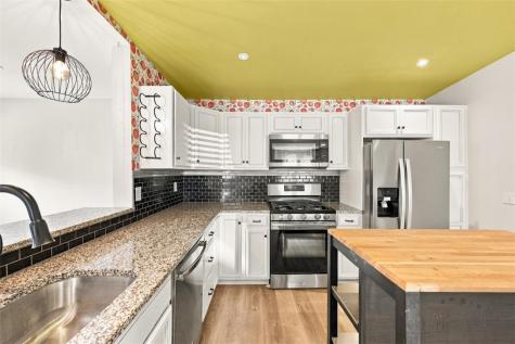 421 N Ohio Street Avalon PA 15202