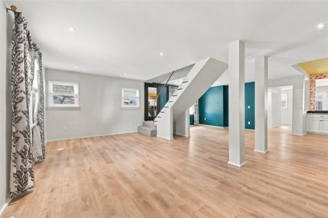 421 N Ohio Street Avalon PA 15202