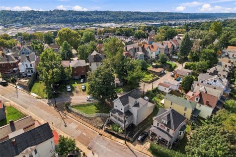 421 N Ohio Street Avalon PA 15202
