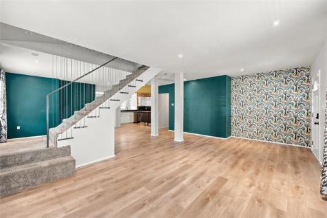 421 N Ohio Street Avalon PA 15202