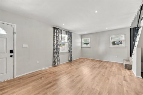 421 N Ohio Street Avalon PA 15202