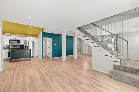 421 N Ohio Street Avalon PA 15202