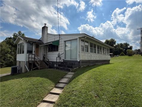 3031 W Crawford Avenue Dunbar Township PA 15425