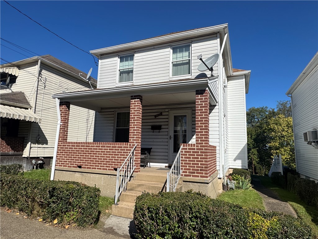 1502 Pennsylvania Avenue West Mifflin PA 15122