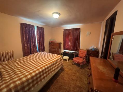 1502 Pennsylvania Avenue West Mifflin PA 15122