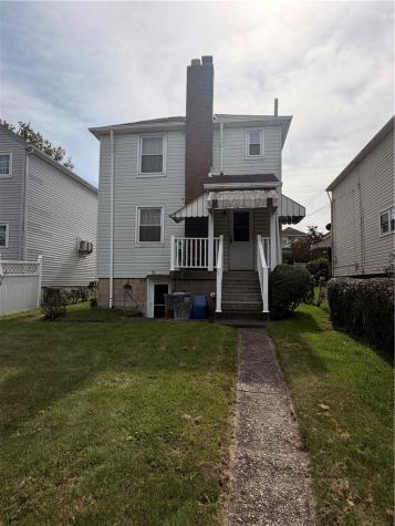 1502 Pennsylvania Avenue West Mifflin PA 15122