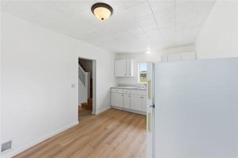 328 Cleveland Street W Kittanning Boro PA 16201