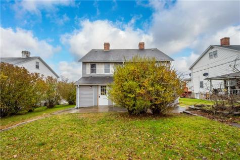 11 Madison Street Cokeburg PA 15324