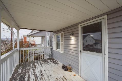 11 Madison Street Cokeburg PA 15324
