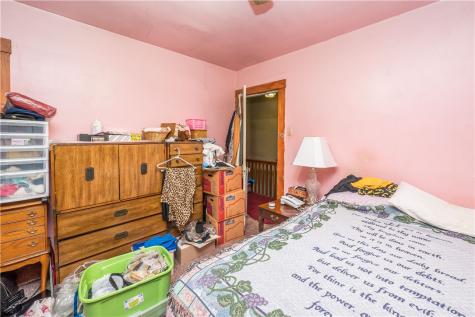 3225 Stafford Street Sheraden PA 15204