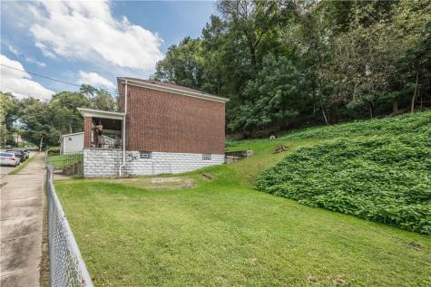 3225 Stafford Street Sheraden PA 15204