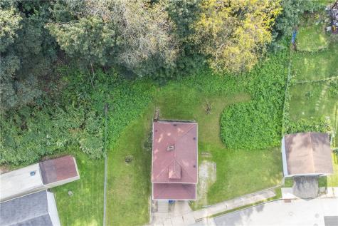 3225 Stafford Street Sheraden PA 15204