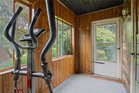 8 Old Plank Road Township Of But Se PA 16001