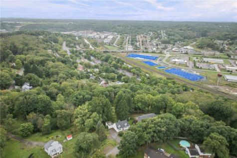 8 Old Plank Road Township Of But Se PA 16001