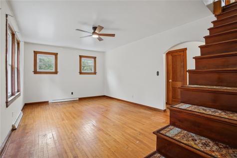 8 Old Plank Road Township Of But Se PA 16001