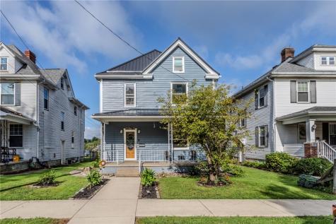 1212 Vine Street Connellsville PA 15425