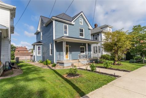1212 Vine Street Connellsville PA 15425