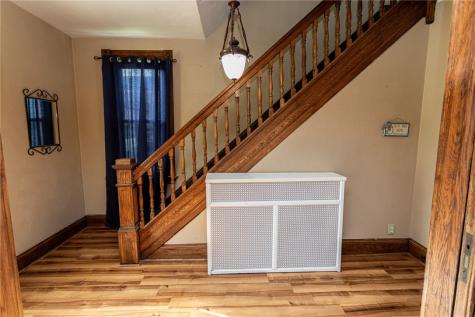 1212 Vine Street Connellsville PA 15425