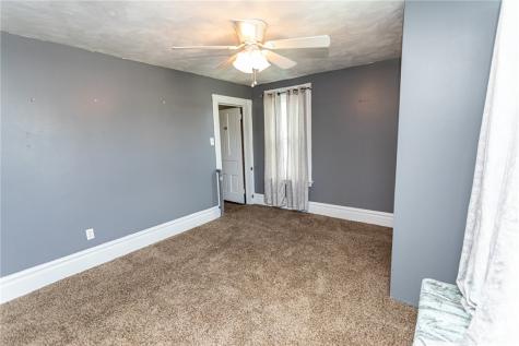 1212 Vine Street Connellsville PA 15425