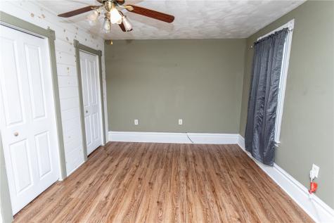 1212 Vine Street Connellsville PA 15425