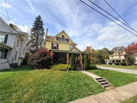 1315 Albert Street New Castle PA 16105