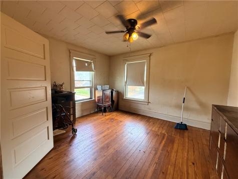 1315 Albert Street New Castle PA 16105