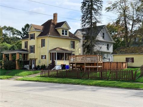 1315 Albert Street New Castle PA 16105