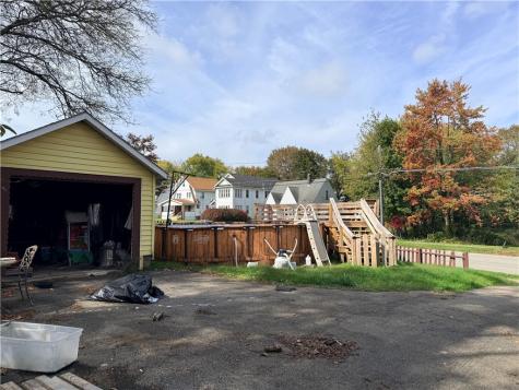 1315 Albert Street New Castle PA 16105