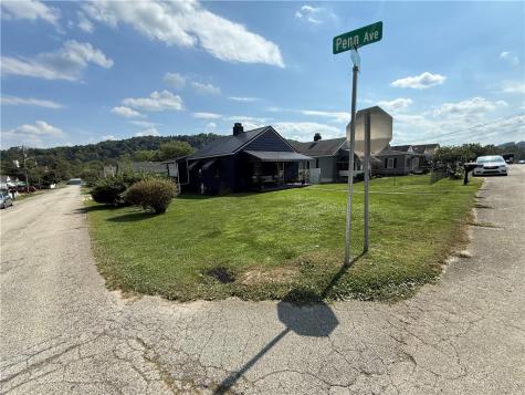 58 Berry Avenue East Bethlehem PA 15322
