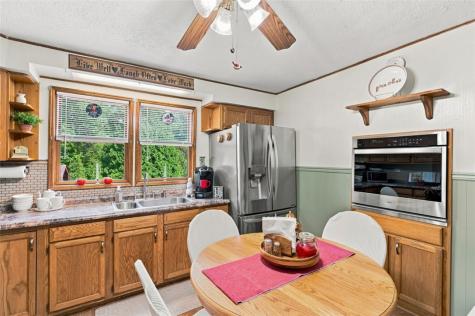 286 Big Knob Road New Sewickley Township PA 15074