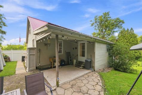 286 Big Knob Road New Sewickley Township PA 15074