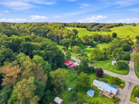 286 Big Knob Road New Sewickley Township PA 15074