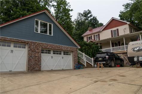404 Spotted Tail Road West Finley PA 15377