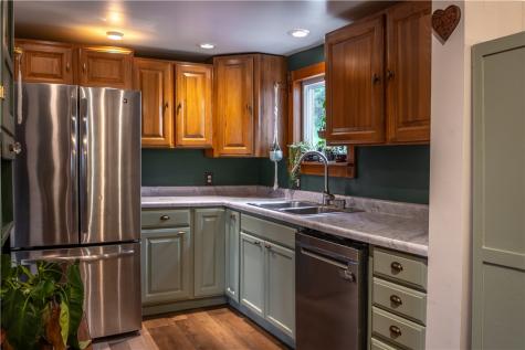 404 Spotted Tail Road West Finley PA 15377
