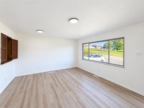 410 Cowan Drive Elizabeth Township/boro PA 15037