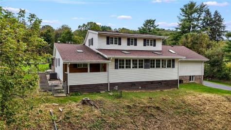 152 Sugar Run Road Waynsbrg/frankln Township PA 15370