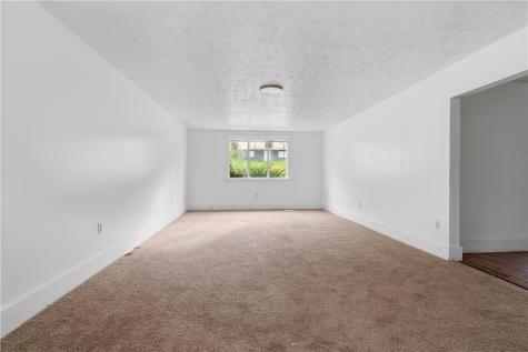 3302 N 31st Avenue Pulaski Township PA 15066