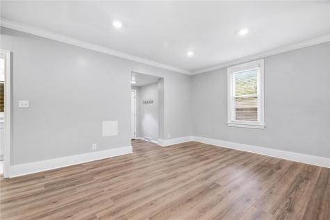 4150 Arnold Avenue Lower Burrell PA 15068