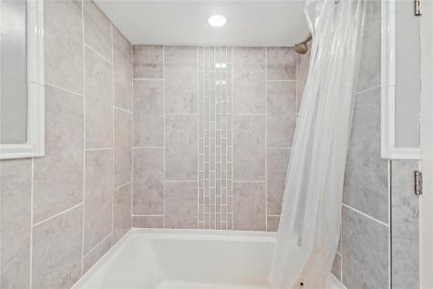 4150 Arnold Avenue Lower Burrell PA 15068