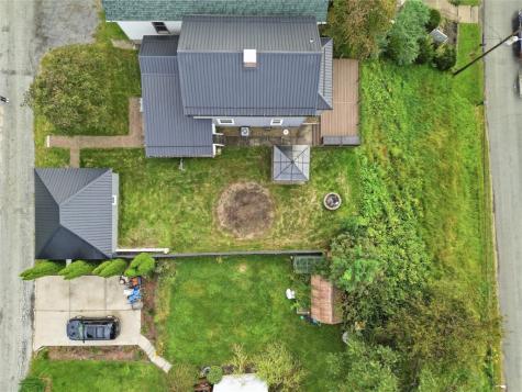 4150 Arnold Avenue Lower Burrell PA 15068