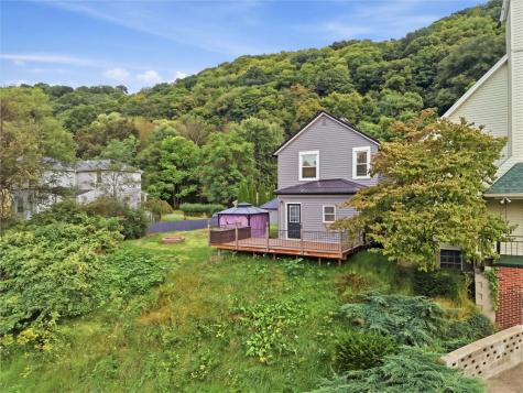 4150 Arnold Avenue Lower Burrell PA 15068