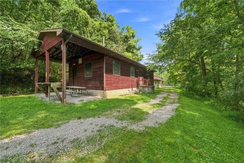 264 Stewart Run Road Waynsbrg/frankln Township PA 15370