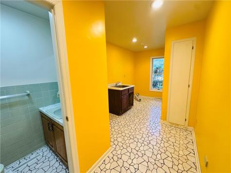 816 Belmont Road City Of But Ne PA 16001