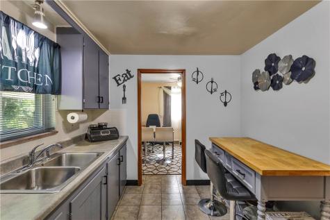 2709 Blackridge Avenue Penn Hills PA 15235